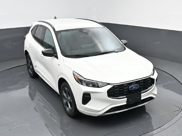 Used 2023 Ford Escape ST-Line w/ Tech Pack #1 AWD/4WD image 21