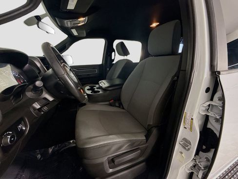 Used 2022 RAM 2500 Big Horn AWD/4WD image 18