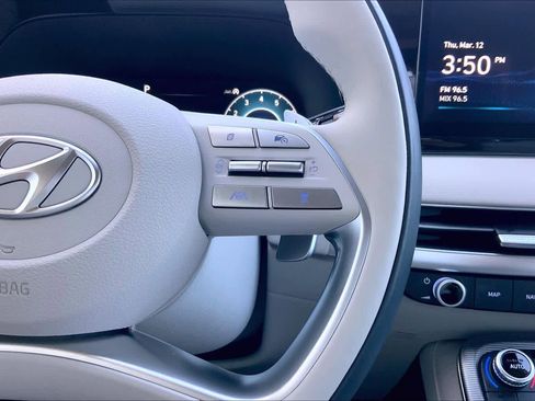 Used 2024 Hyundai Palisade Calligraphy image 22