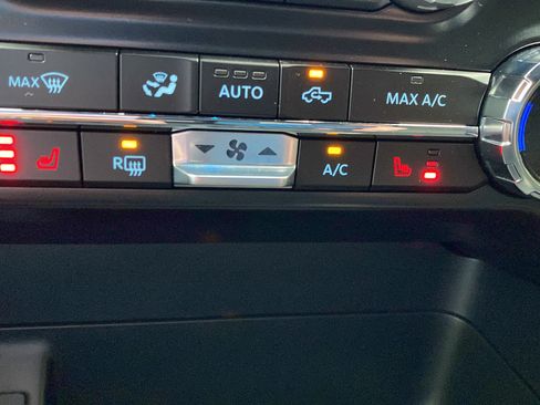 Certified 2024 Ford F150 XLT w/ Equipment Group 302A MID AWD/4WD image 37