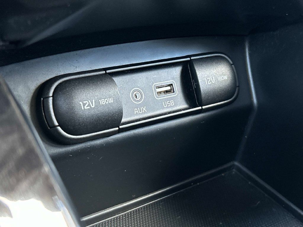 Used 2016 Kia Sorento EX w/ EX Premium Package FWD image 27