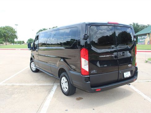 Used 2025 Ford Transit 350 XLT RWD image 3