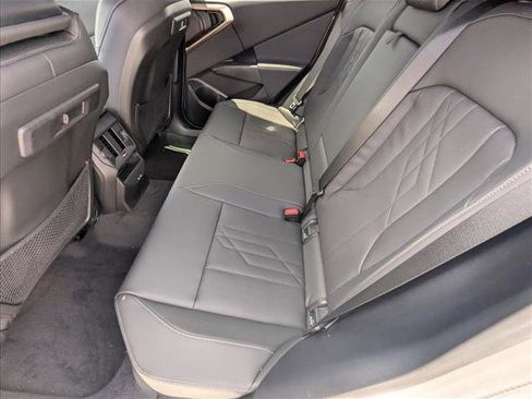 Used 2025 BMW X3 xDrive30i w/ Convenience Package image 15