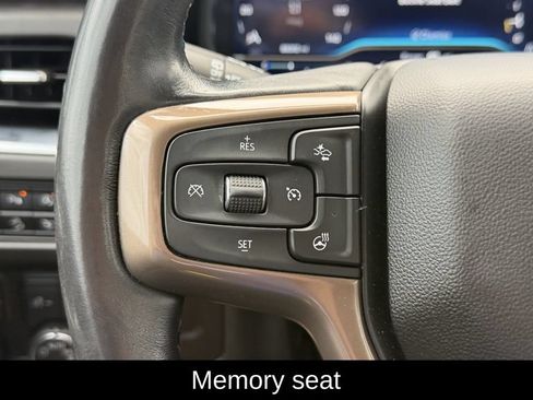 Used 2023 Chevrolet Tahoe High Country AWD/4WD image 16