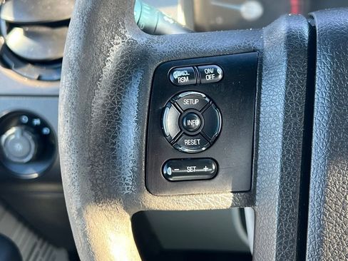 Used 2014 Ford F550 4x4 Crew Cab Super Duty w/ Power Equipment Group image 31