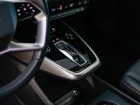 Used 2023 Audi Q4 e-tron Premium w/ Convenience Package image 22