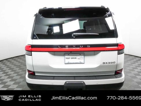 Used 2024 Lexus GX 550 w/ Accessory Package (2T) AWD/4WD image 25