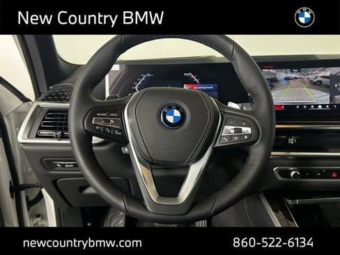 New 2026 BMW X5 xDrive50e w/ Climate Comfort Package image 15