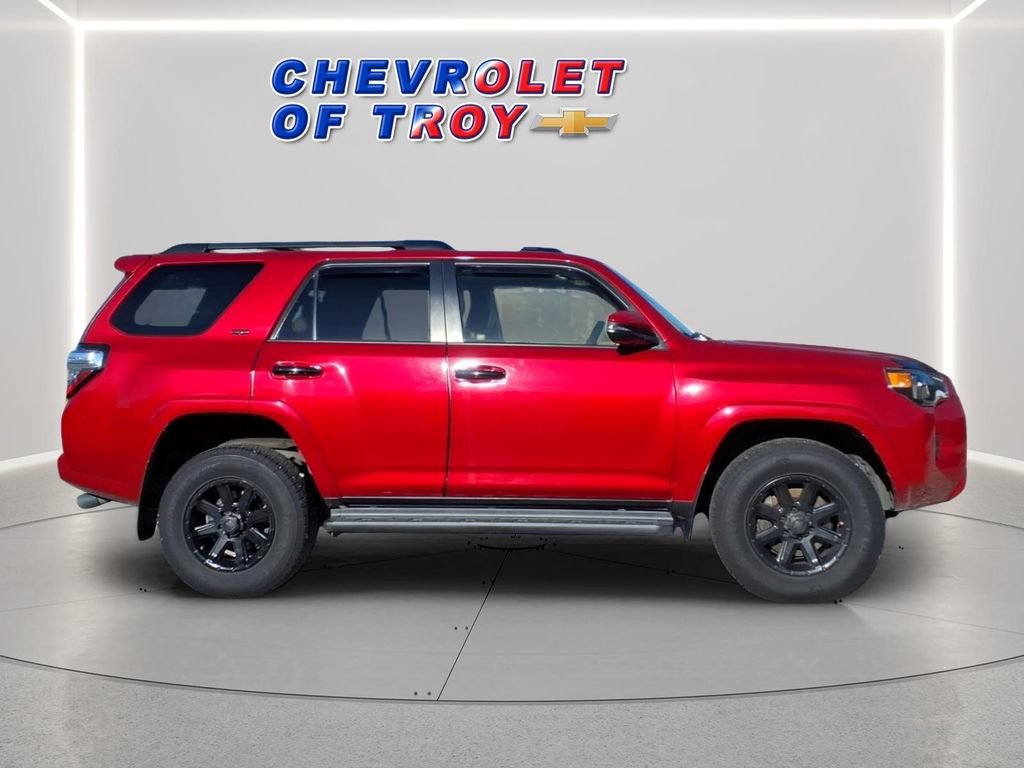 Used 2019 Toyota 4Runner SR5 Premium AWD/4WD image 8