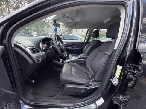 Used 2012 Dodge Journey SXT w/ Flexible Seating Group image 13