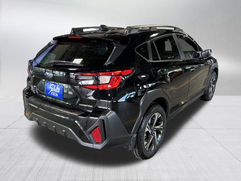 Used 2024 Subaru Crosstrek 2.0i Premium image 5