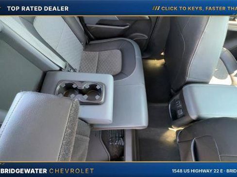 Used 2017 Chevrolet Colorado Z71 AWD/4WD image 13