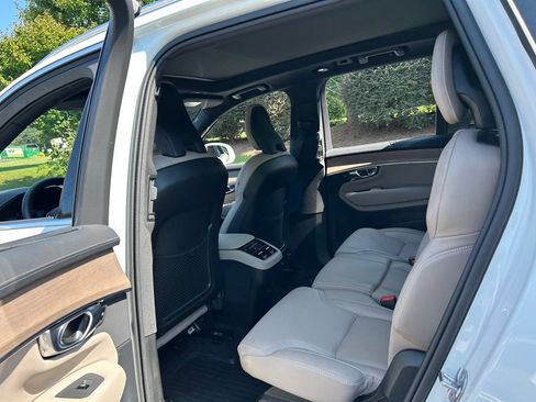 Used 2026 Volvo XC90 B6 Ultra w/ Protection Package AWD/4WD image 51