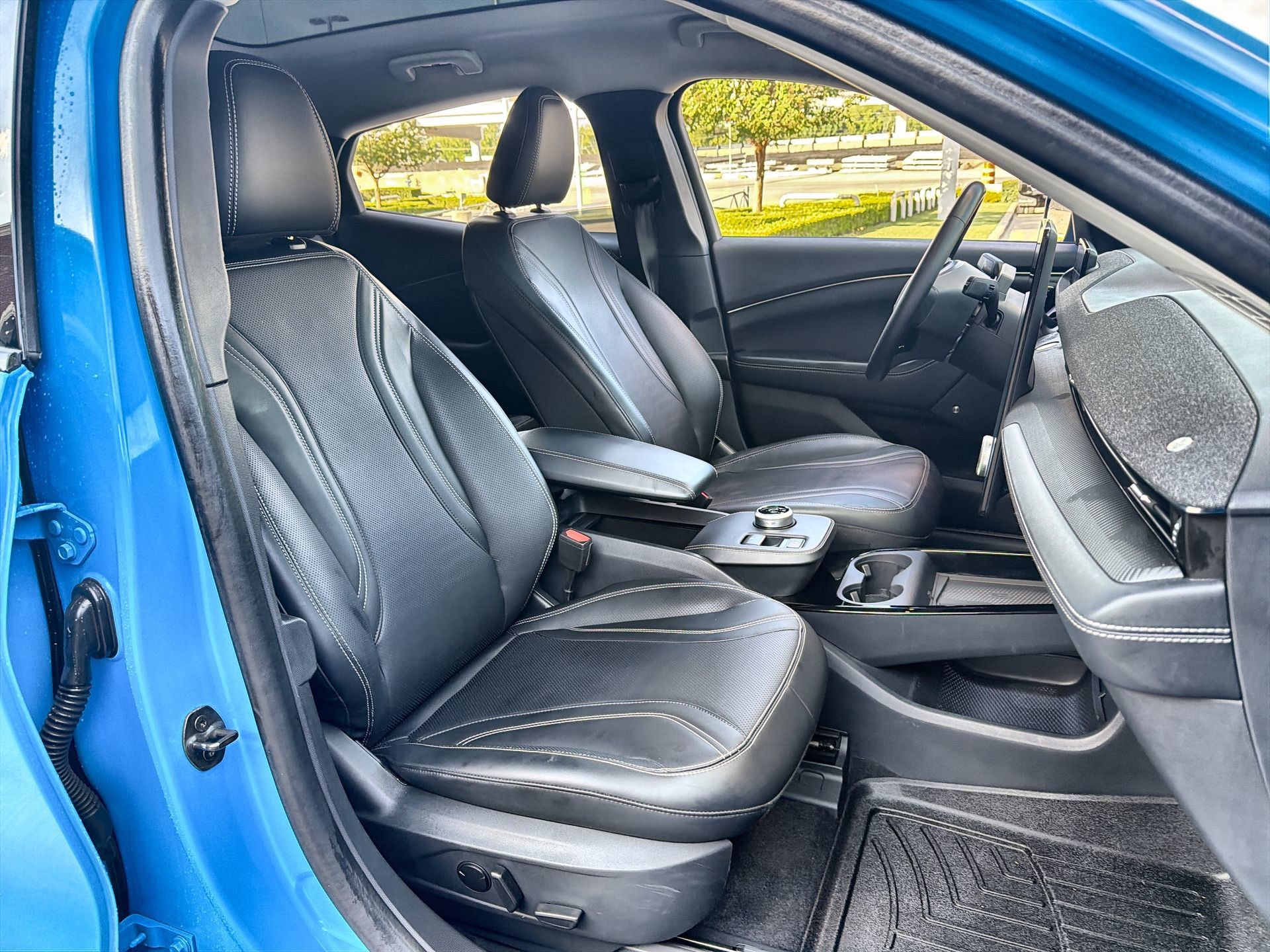 Used 2023 Ford Mustang Mach-E Premium w/ Mustang Nite Pony Package RWD image 24