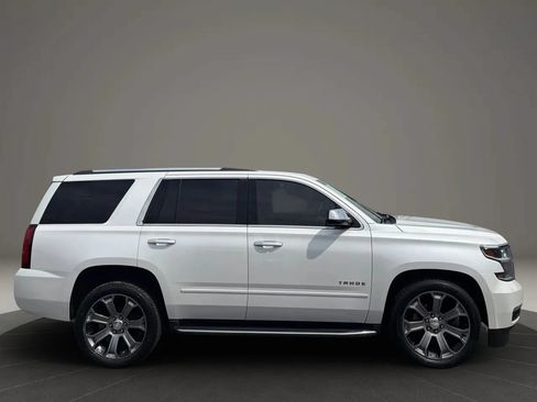 Used 2017 Chevrolet Tahoe Premier AWD/4WD image 6