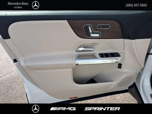 Certified 2023 Mercedes-Benz GLB 250 w/ Premium Package image 11