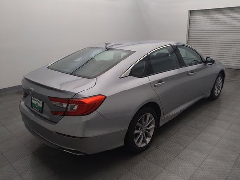 Used 2021 Honda Accord LX image 9