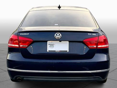 Used 2014 Volkswagen Passat TDI SEL Premium image 5