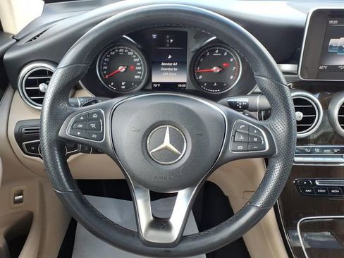 Used 2019 Mercedes-Benz GLC 300 image 21