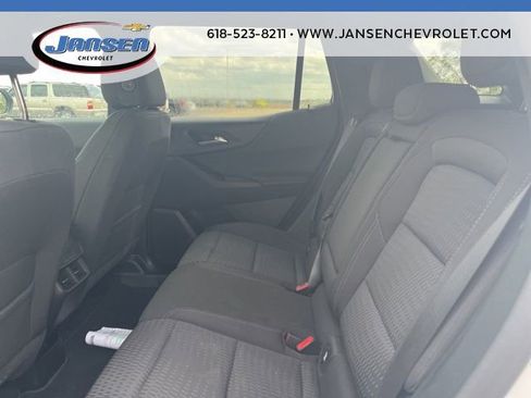 Used 2025 Chevrolet Equinox LT image 15