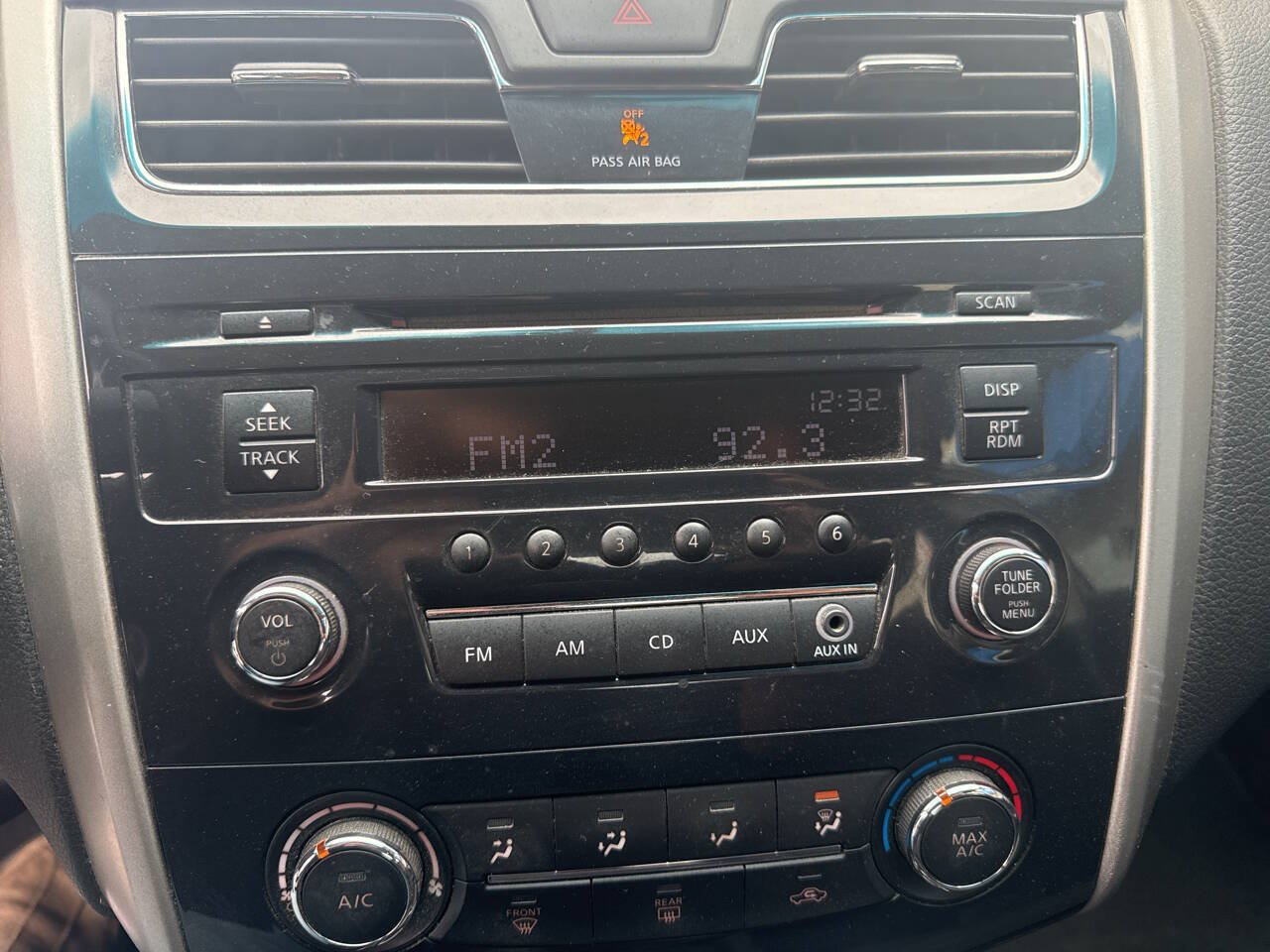 Used 2013 Nissan Altima 2.5 S FWD image 20