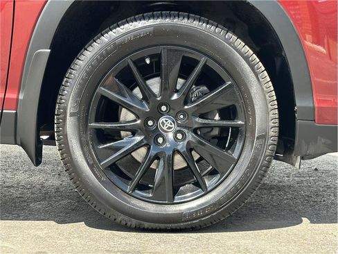 Used 2019 Toyota Highlander SE AWD/4WD image 31