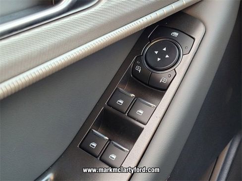 New 2026 Ford Explorer Active image 19