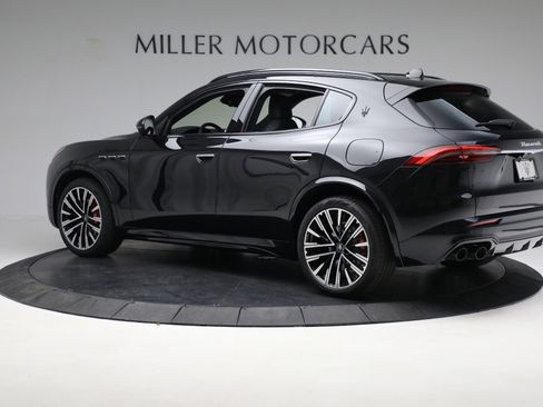 Certified 2023 Maserati Grecale Modena image 4