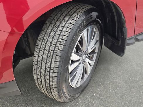 Used 2017 Nissan Pathfinder SL w/ SL Premium Package image 28