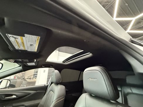 Used 2024 Buick Envista Avenir FWD image 12