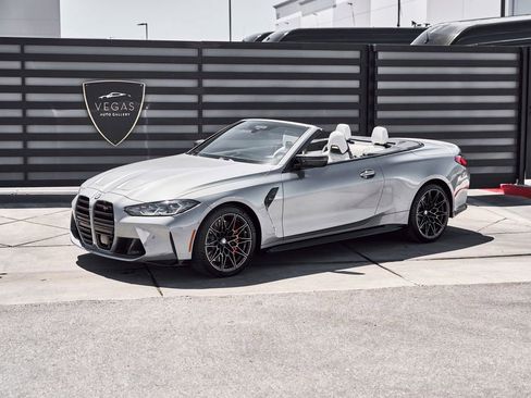 Used 2024 BMW M4 xDrive Competition w/ M Carbon Exterior Package AWD/4WD image 5