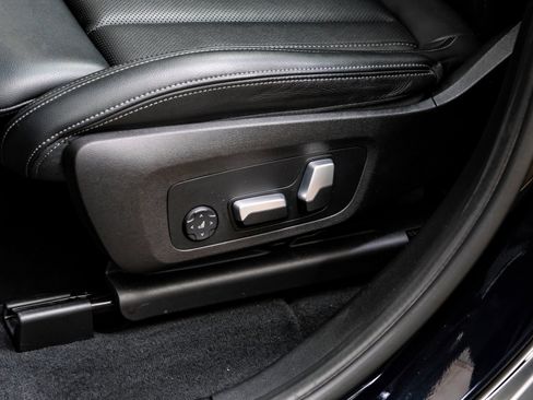 Used 2023 BMW X4 xDrive30i w/ M Sport Package image 36