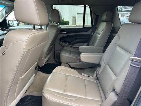 Used 2018 Chevrolet Tahoe LT RWD image 17