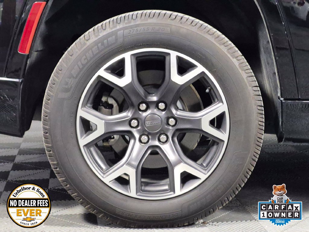 Used 2023 Jeep Wagoneer Series III w/ Preferred Equipment Group AWD/4WD image 30
