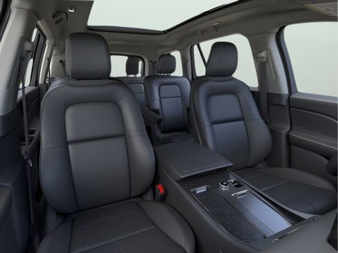 New 2026 Lincoln Aviator 2WD image 10