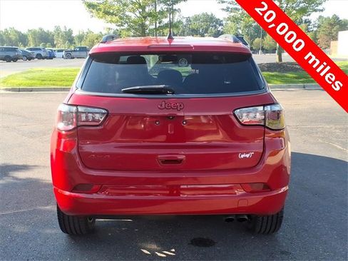 Certified 2022 Jeep Compass Limited image 5