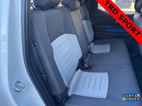 Used 2024 Toyota Tacoma TRD Sport image 14