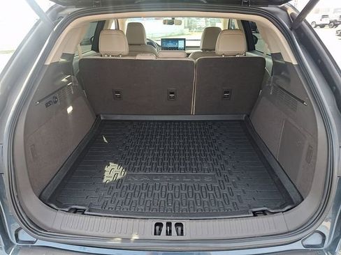 Certified 2023 Lincoln Nautilus AWD w/ Premium Package image 29