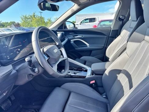 Used 2025 Audi Q5 Prestige AWD/4WD image 10
