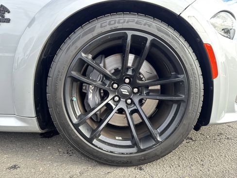 Used 2023 Dodge Charger Scat Pack image 9