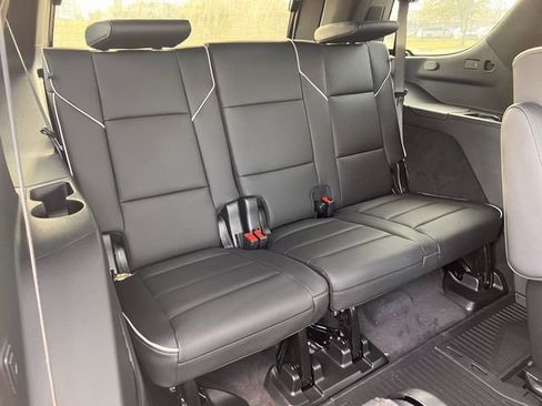 Certified 2026 Cadillac Escalade Sport w/ Touring Package image 32