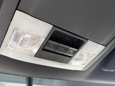 Used 2012 Ford F150 Platinum RWD image 22