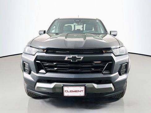Used 2023 Chevrolet Colorado Trail Boss w/ Advanced Trailering Package AWD/4WD image 3