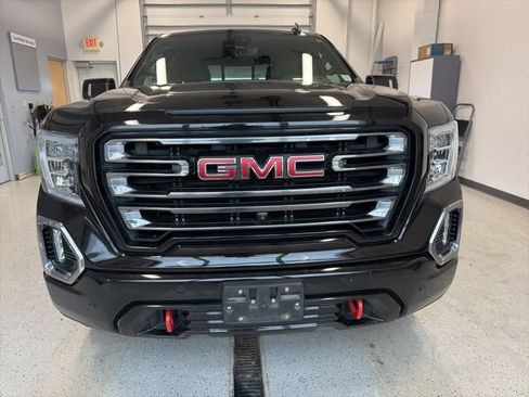 Used 2019 GMC Sierra 1500 AT4 w/ AT4 Premium Package image 5