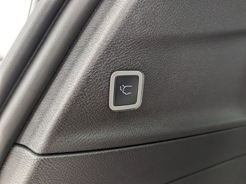 New 2026 Chrysler Pacifica Limited w/ S Appearance Package image 43