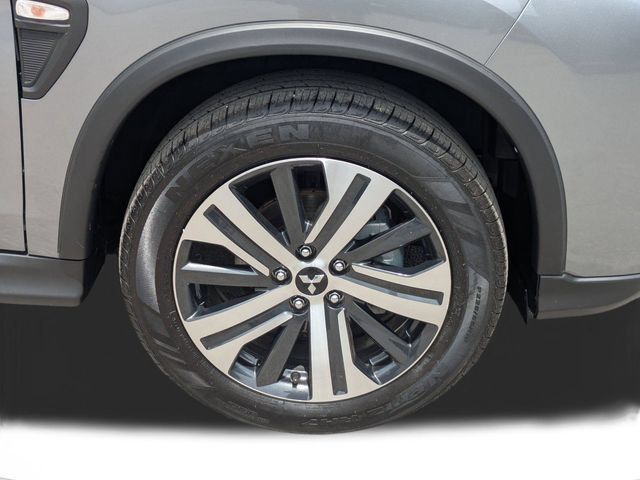 Used 2025 Mitsubishi Outlander Sport ES AWD/4WD image 11