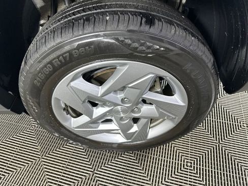 Used 2024 Hyundai Kona SE AWD/4WD image 5