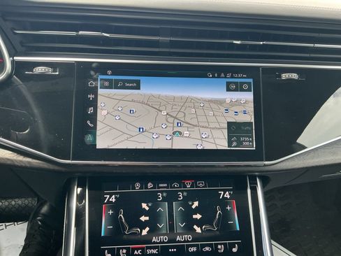 Used 2022 Audi Q8 Prestige AWD/4WD image 15