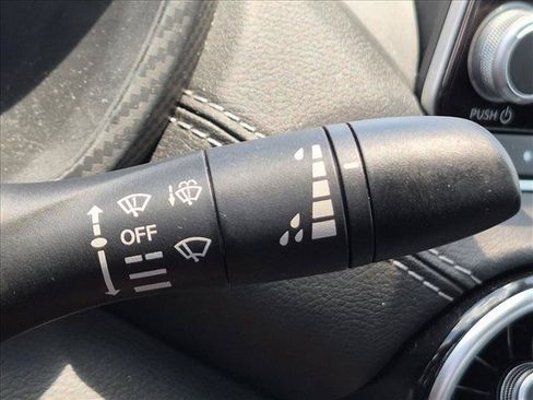 Used 2024 Nissan Sentra SV FWD image 14
