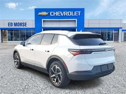 New 2026 Chevrolet Equinox EV LT image 4